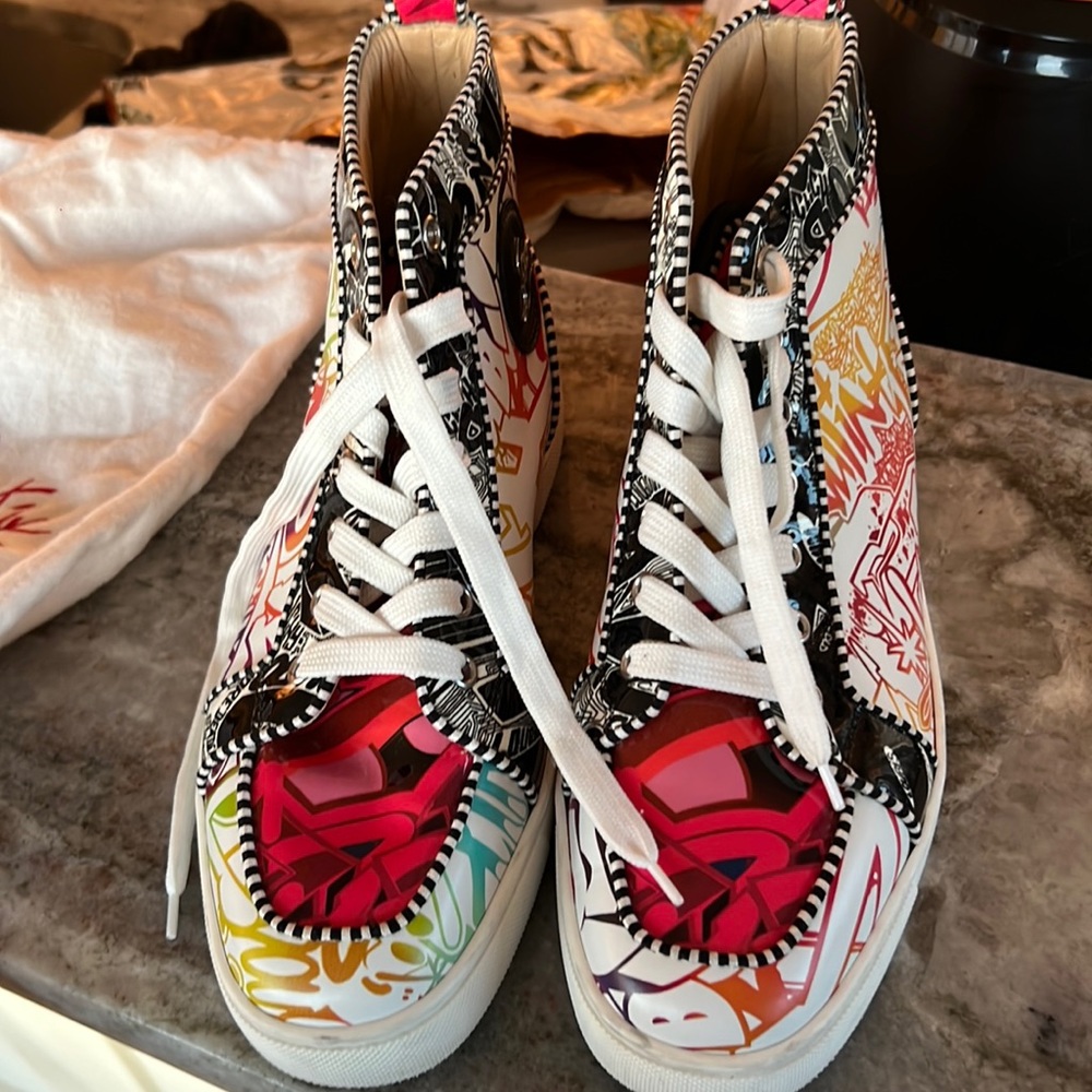 Christian Louboutin Men Rantus Orlato Flat Wallgraf Graffiti High Top Sneaker 40